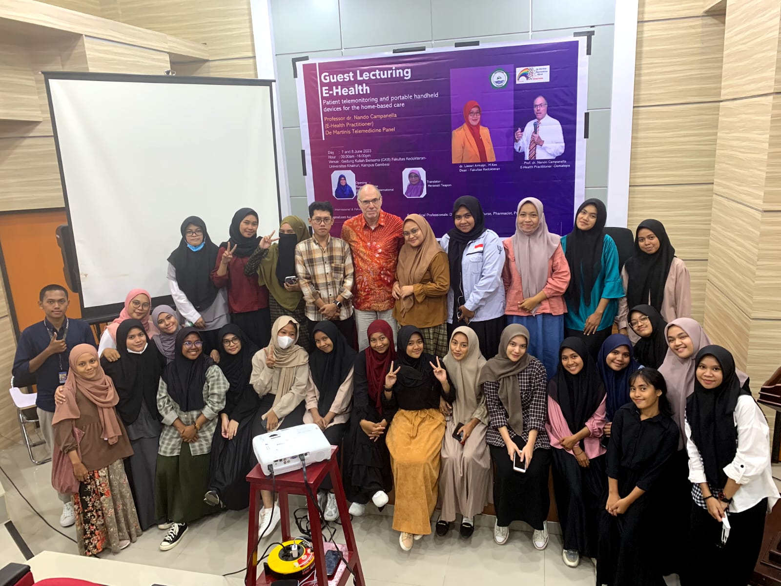 Kuliah Umum Mahasiswa Psikologi Unkhair Bersama E-Health Practitioner-Dematepa